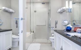 โรงแรม 137 พิลล่า เรซสิเด้นท์ แบงคอก